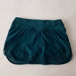 Lululemon Dark Green Tennis & Running Skirt Size 2